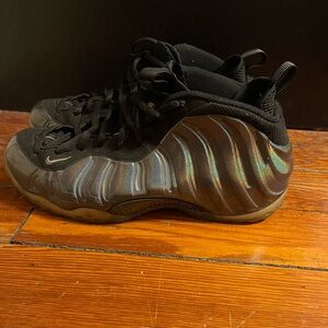 Nike Air One Foamposite ‘Hologram’